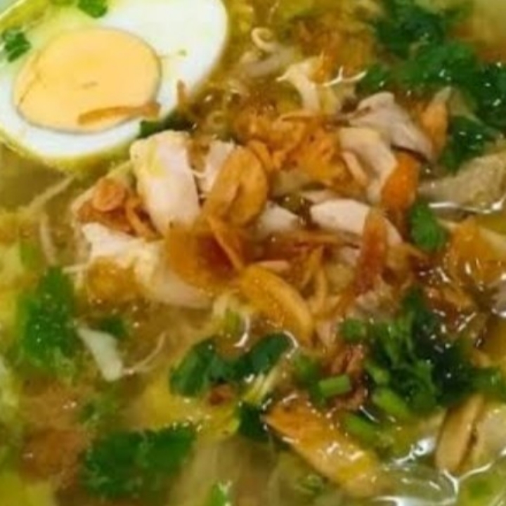 Soto Ayam dan Nasi Sop