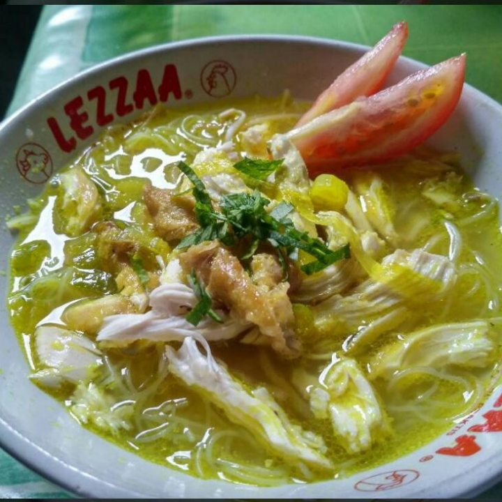 Soto Ayam Kuah Bening Tambah Nasi