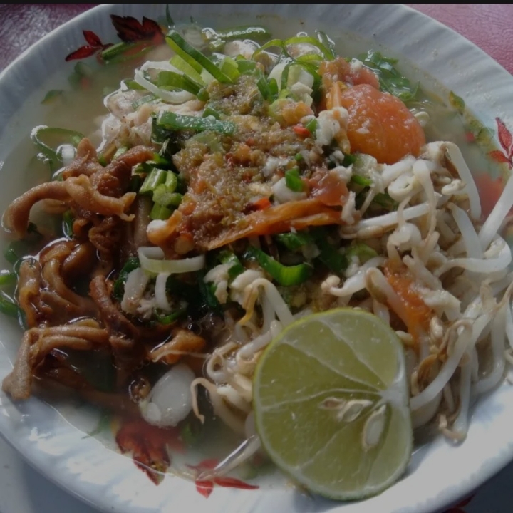 Soto Ayam Segeran Tanpa Tauco