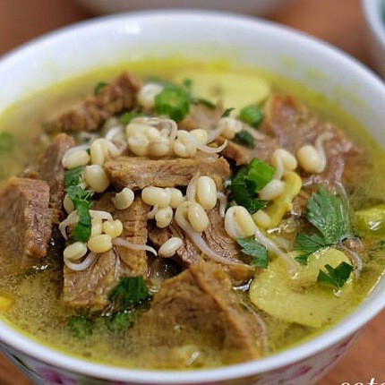 Soto Daging Kepala Sapi 