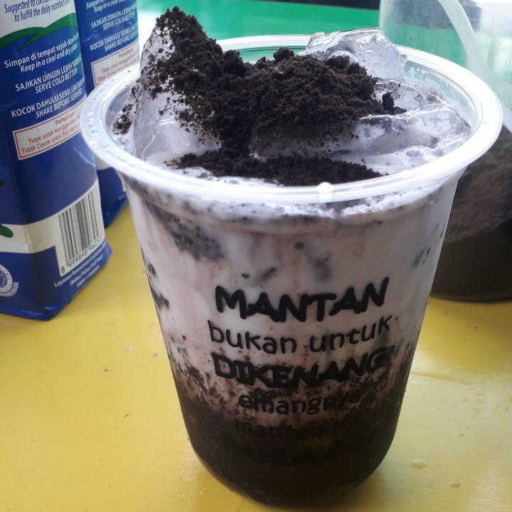 Soya Boba Milk Oreo 