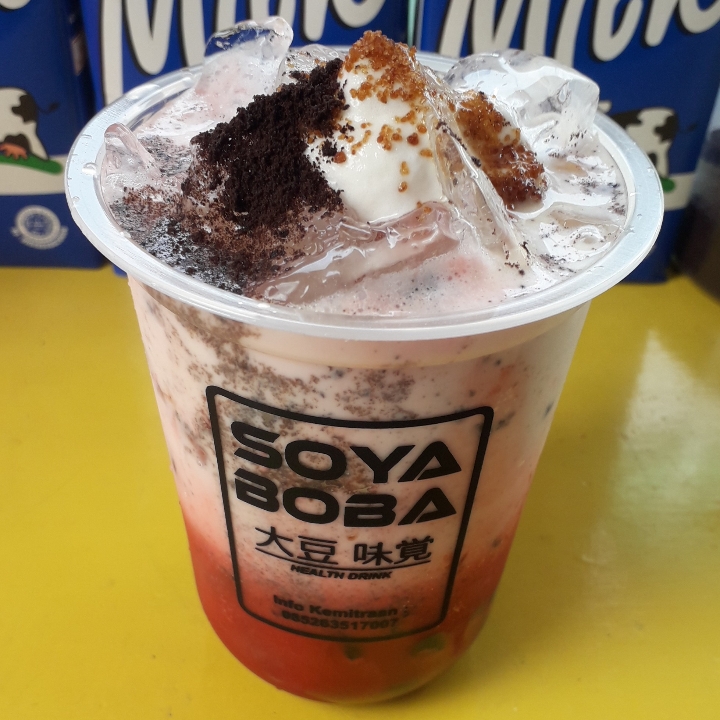 Soya Boba Milk Red Velvet