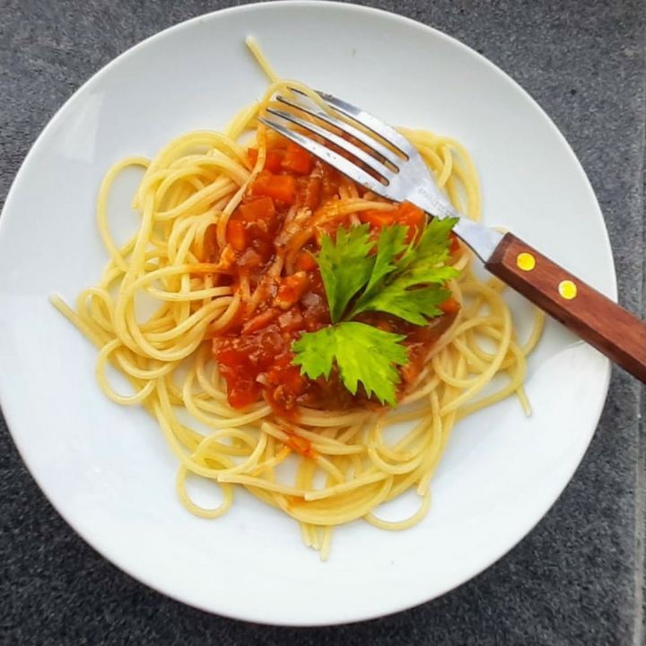 Spaghetti Fettucini Bolognese