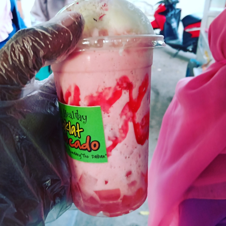 Strawbery Float Keju