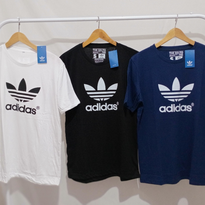 T-shirt Adidas