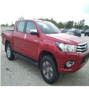 TOYOTA - HILUX