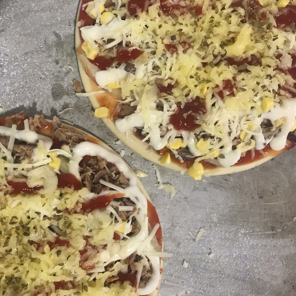 TUNA MELT PIZZA PERSONAL