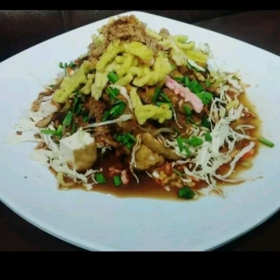 Tahu Campur