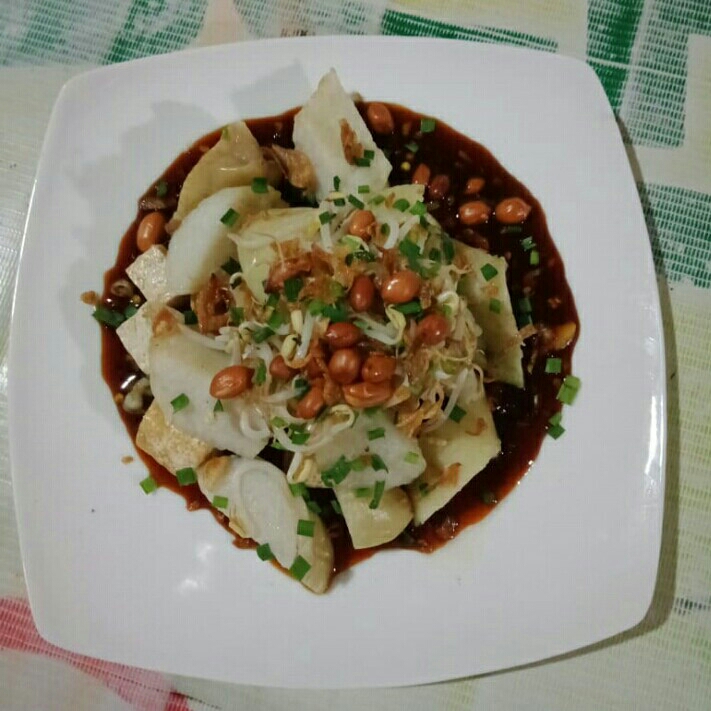 Tahu Lontong Enak