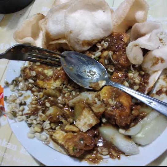 Tahu Telor