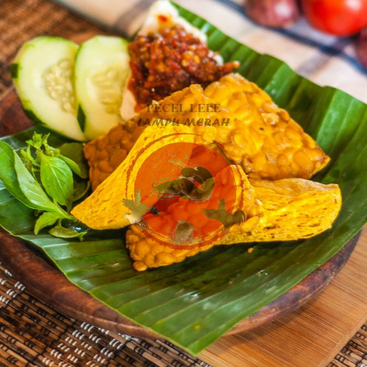 Tahu atau Tempe Goreng