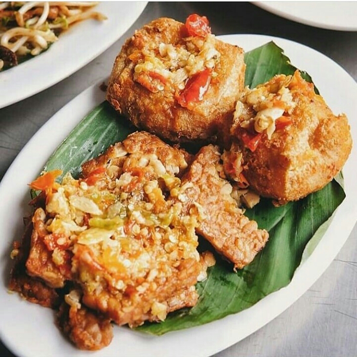 Tahu dan Tempe Penyet