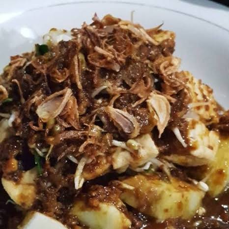 Tahu lontong