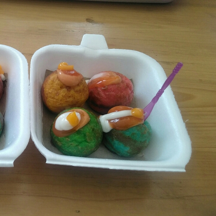 Takoyaki Pelangi Isi Sosis dan Baso