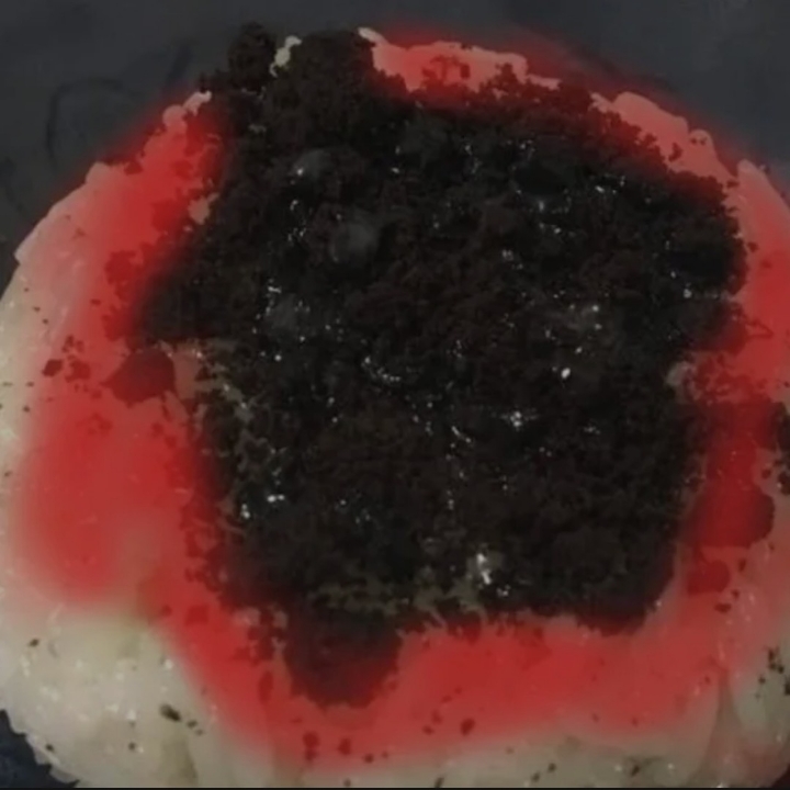 Tansu Strawberry Oreo