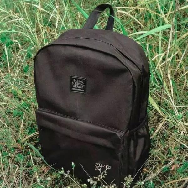 Tas Ransel Hitam