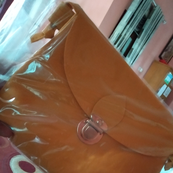 Tas Selempang Cantik Turun Harga 2