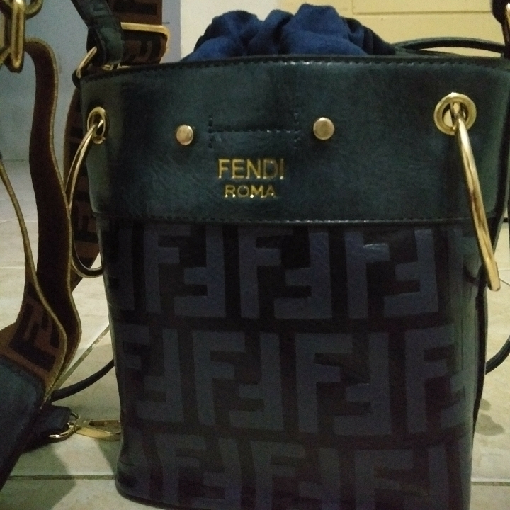 Tas Serut Fendi