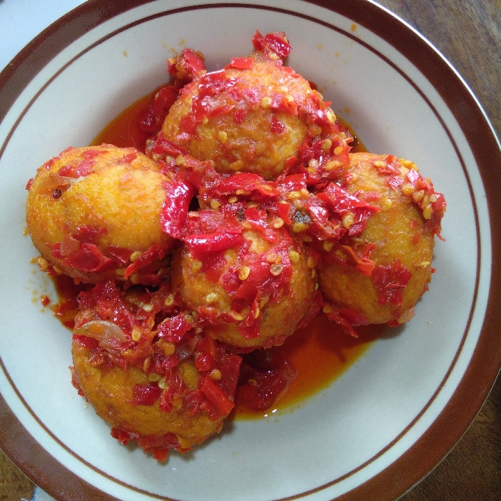 Telor Bulat Balado