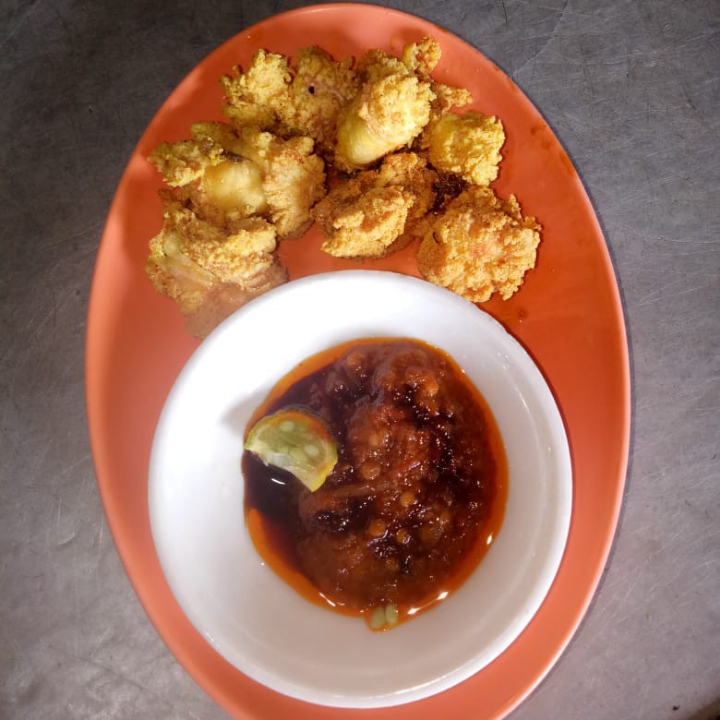 Telor ikan goreng