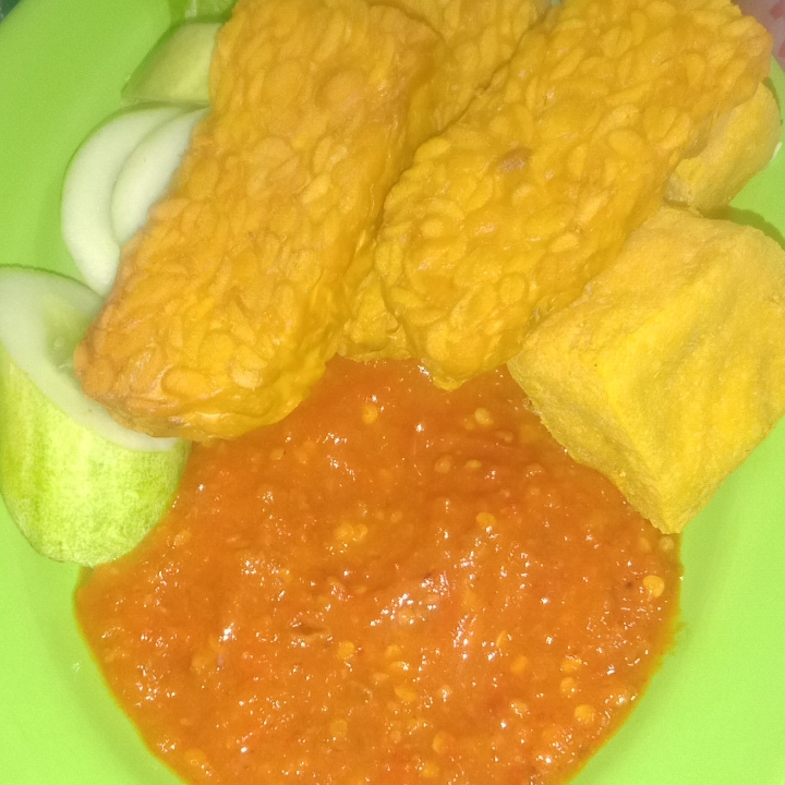 Tempe Sambel Lalab