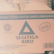 Tepung Terigu Segitiga Biru Karton 500 GR