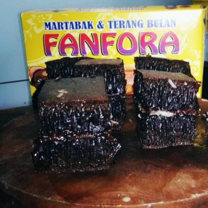 Terang Bulan Blackforet keju