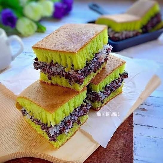 Terang Bulan Ketan Kacang Susu Pandan