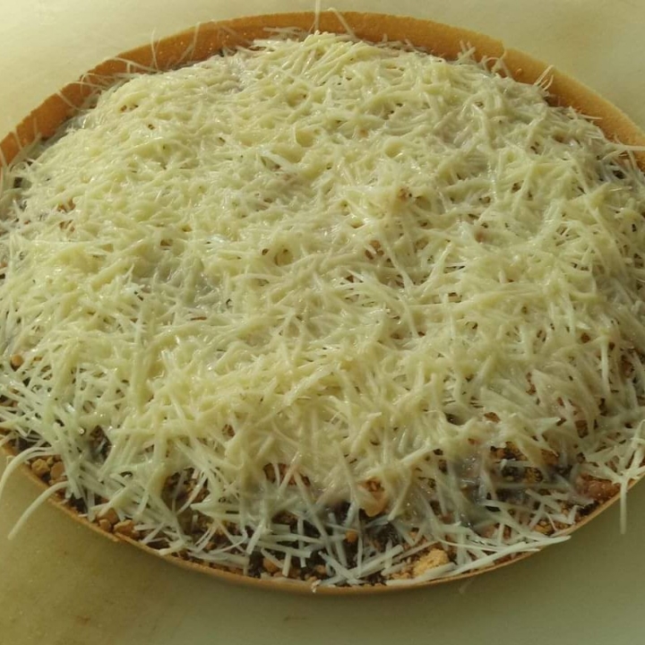 Terang Bulan Original Keju Kacang