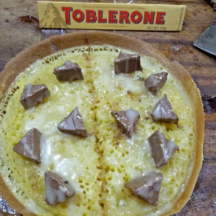 Terang Bulan PREMIUM Coklat Toblerone