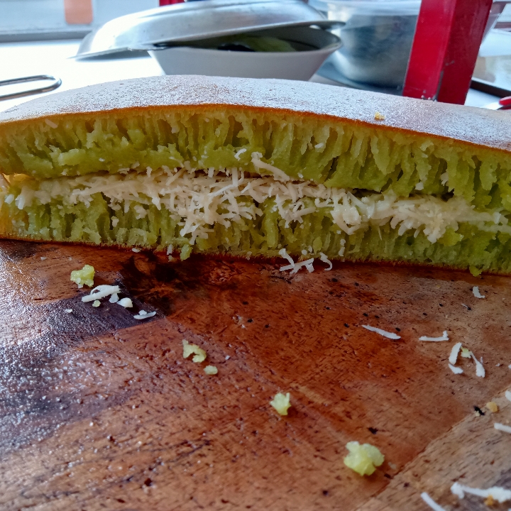 Terang Bulan Special Pandan Keju Susu