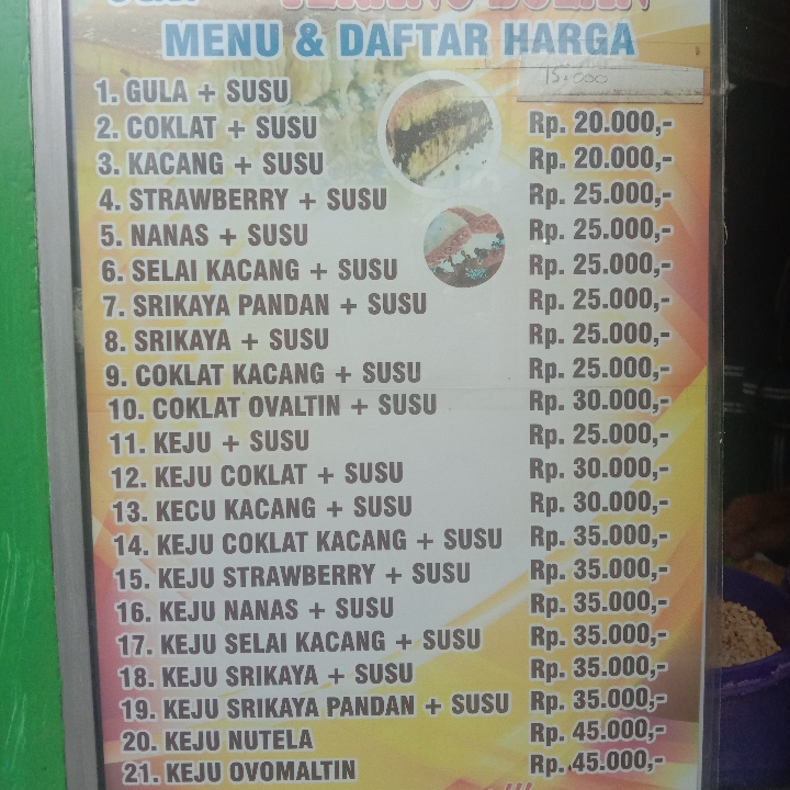 Terang Bulan Strawberry Dan Susu