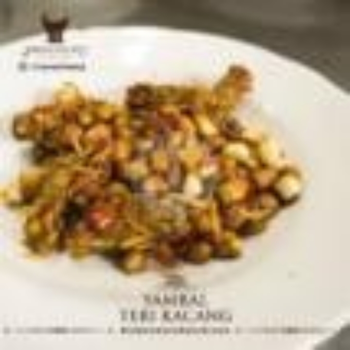 Teri Kacang