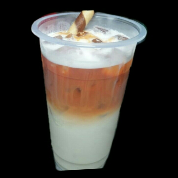 Thai Tea Vanilla Frappe