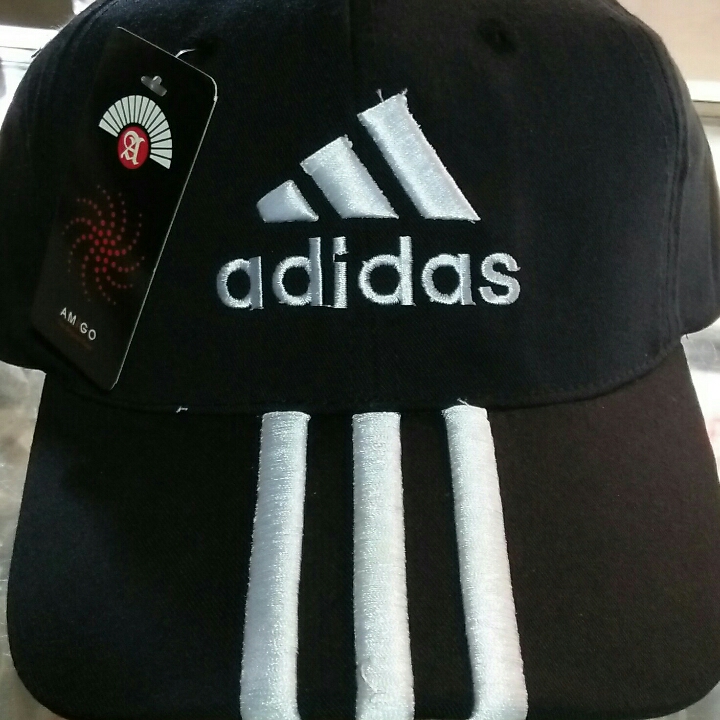 Topi  Adidas