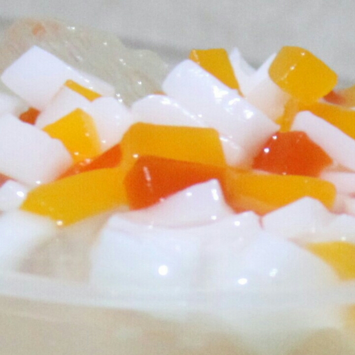 Topping Rainbow Jelly