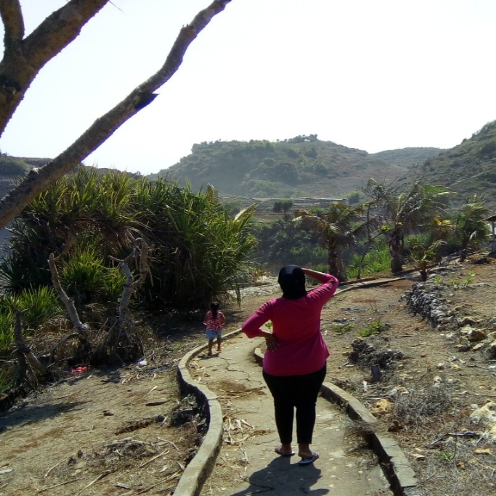 Tracking Beach Ngedan - Ngobaran 3