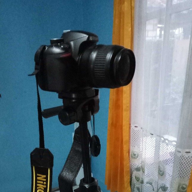 Tripod Kamera DSLR Dan Hanphone  4