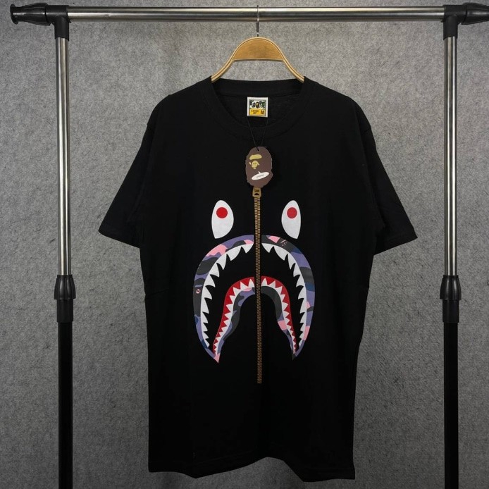 Tshirt bape shark