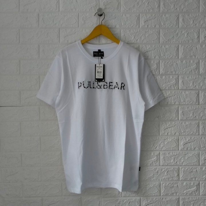 Tshirt pull bear embos foil