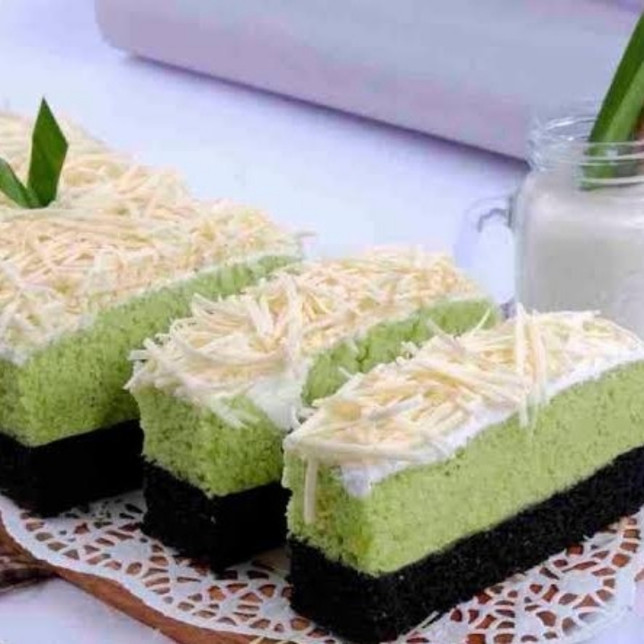 Tugu Malang Choco Pandan