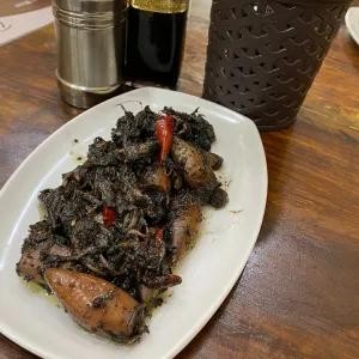 Tumis Cumi Hitam