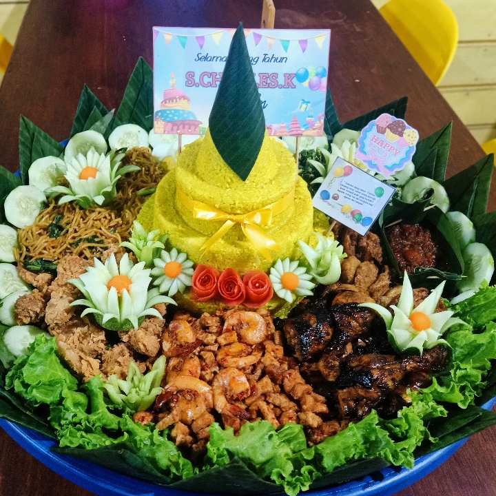 Tumpeng 2