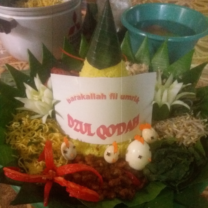 Tumpeng 3