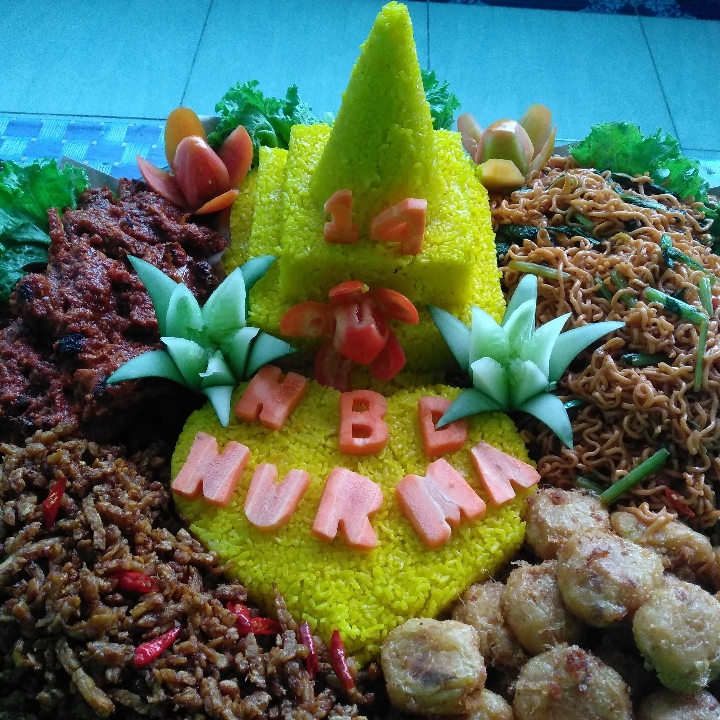 Tumpeng Ultah