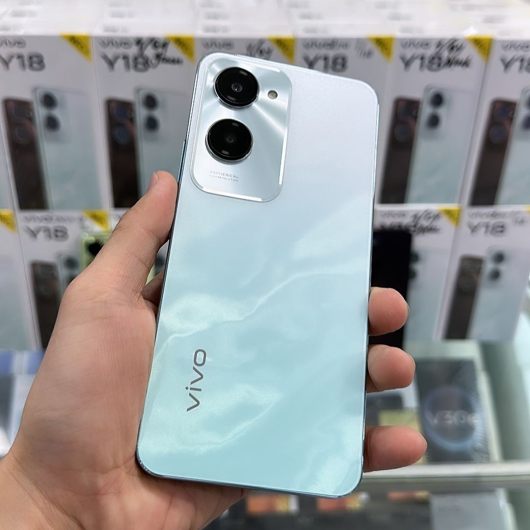 VIVO Y18 RAM 4 GB ROM 64 GB 4