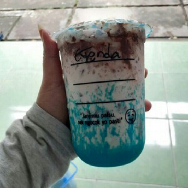 Vanila Blue