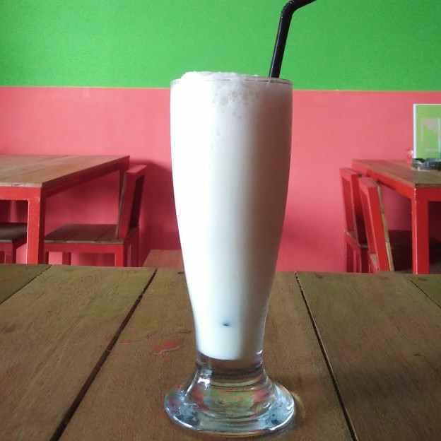 Vanilla Milkshake