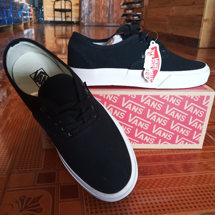 Vans DT Hitam Tps Putih