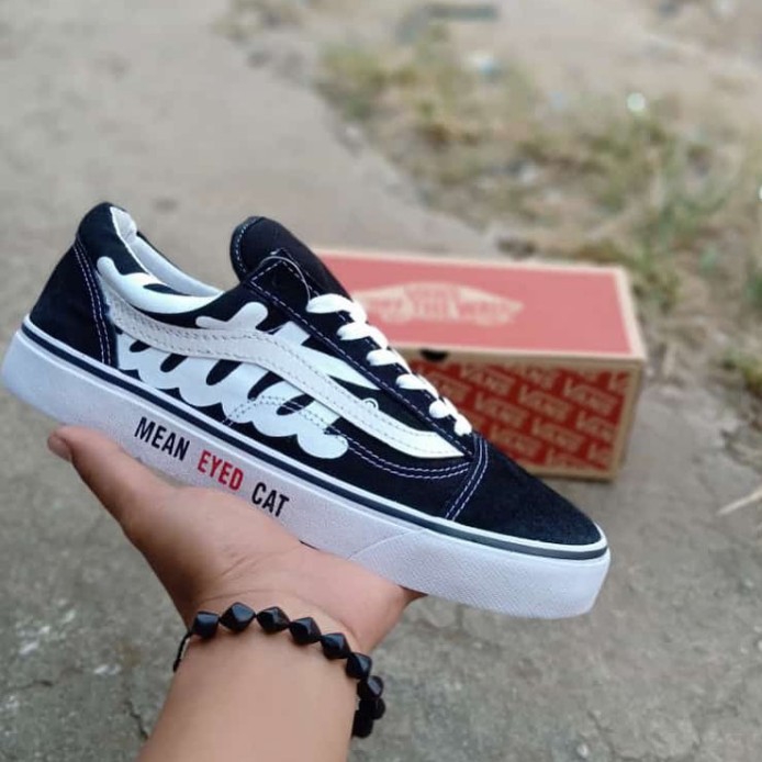 Vans Os Patah List Putih